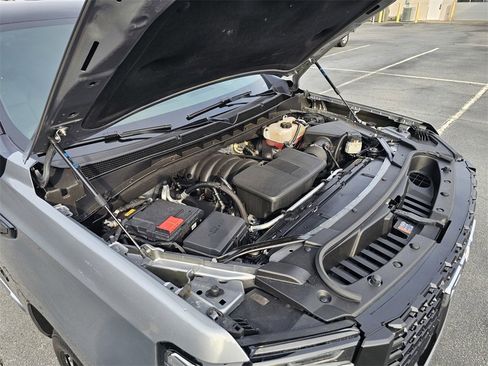 Used 2024 GMC Yukon Denali image 27