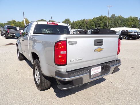 Used 2020 Chevrolet Colorado W/T RWD image 5