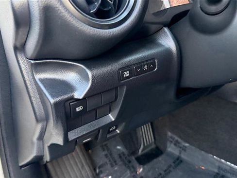 Used 2023 Lexus IS 300 w/ Comfort Package RWD image 29