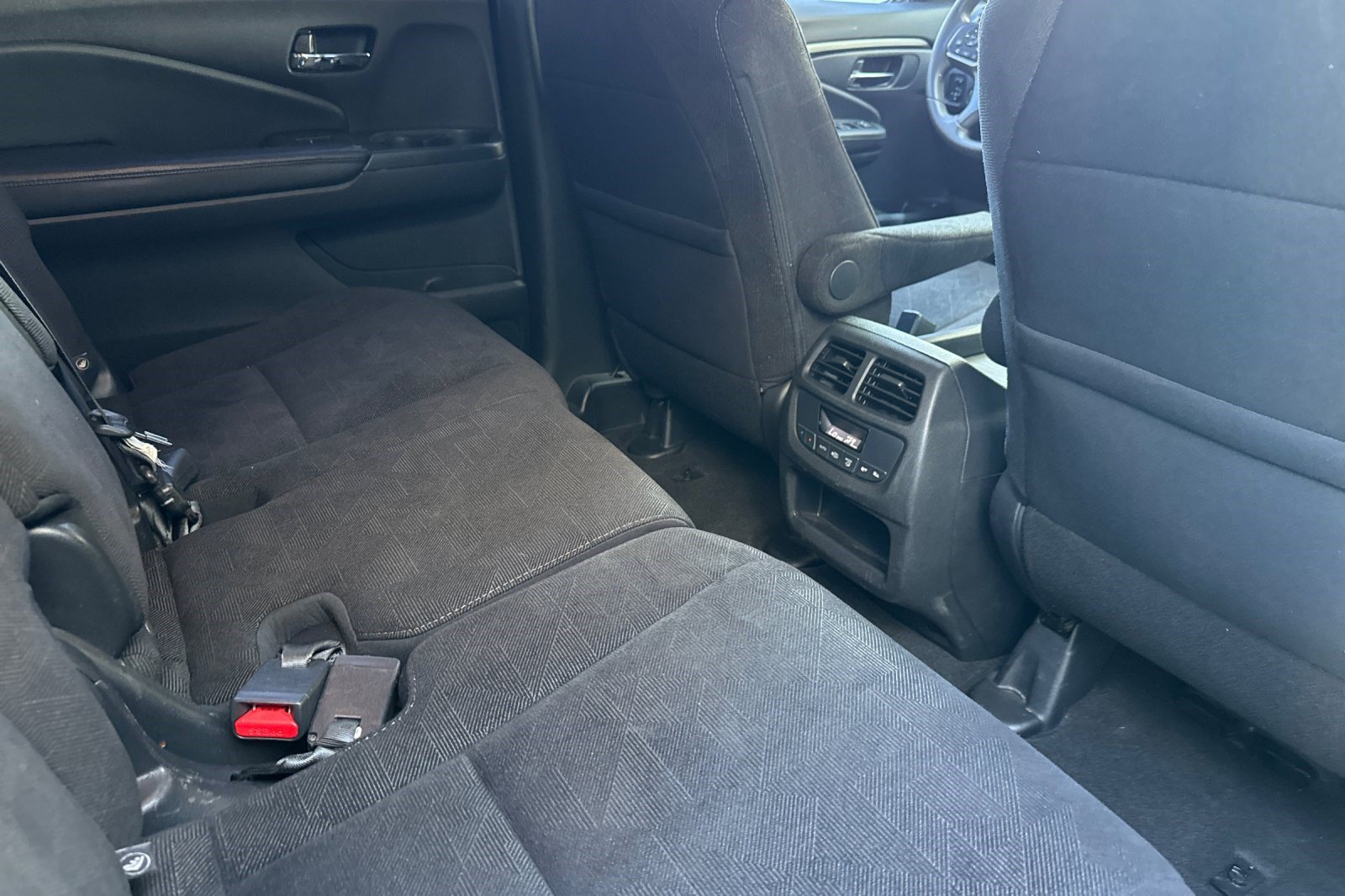 Used 2019 Honda Pilot EX image 33