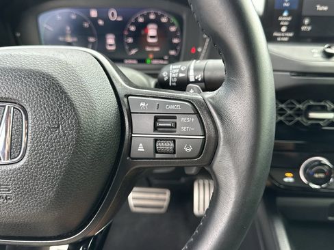 Used 2024 Honda Accord Sport image 32