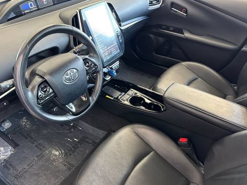 Used 2020 Toyota Prius Prime XLE FWD image 9
