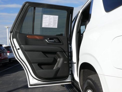 Certified 2025 GMC Yukon Denali image 36