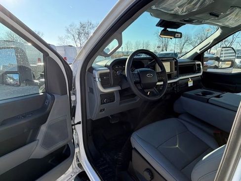New 2026 Ford F250 XL w/ XL Chrome Package AWD/4WD image 7