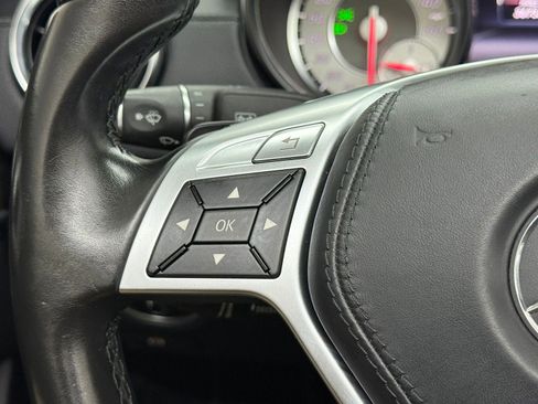 Used 2014 Mercedes-Benz SL 550 image 56