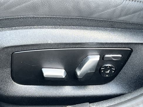 Used 2023 BMW 530i w/ M Sport Package image 17