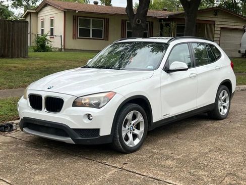 Used 2014 BMW X1 sDrive28i image 1