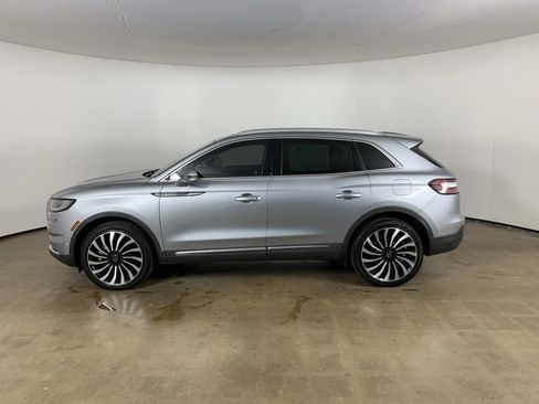 Used 2023 Lincoln Nautilus Black Label w/ Cargo Utility Package AWD/4WD image 17