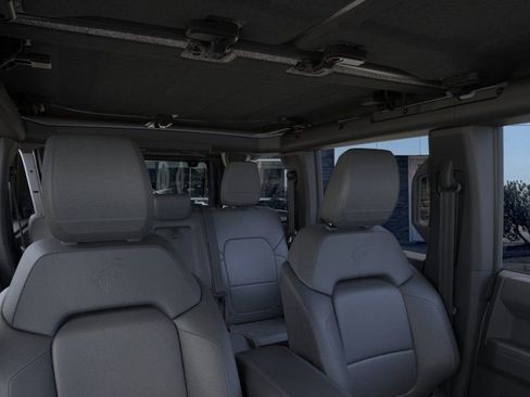 New 2026 Ford Bronco Outer Banks w/ Sasquatch Package image 12