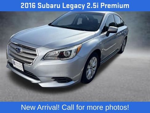 Used 2016 Subaru Legacy 2.5i Premium w/ Popular Package #2 AWD/4WD image 5