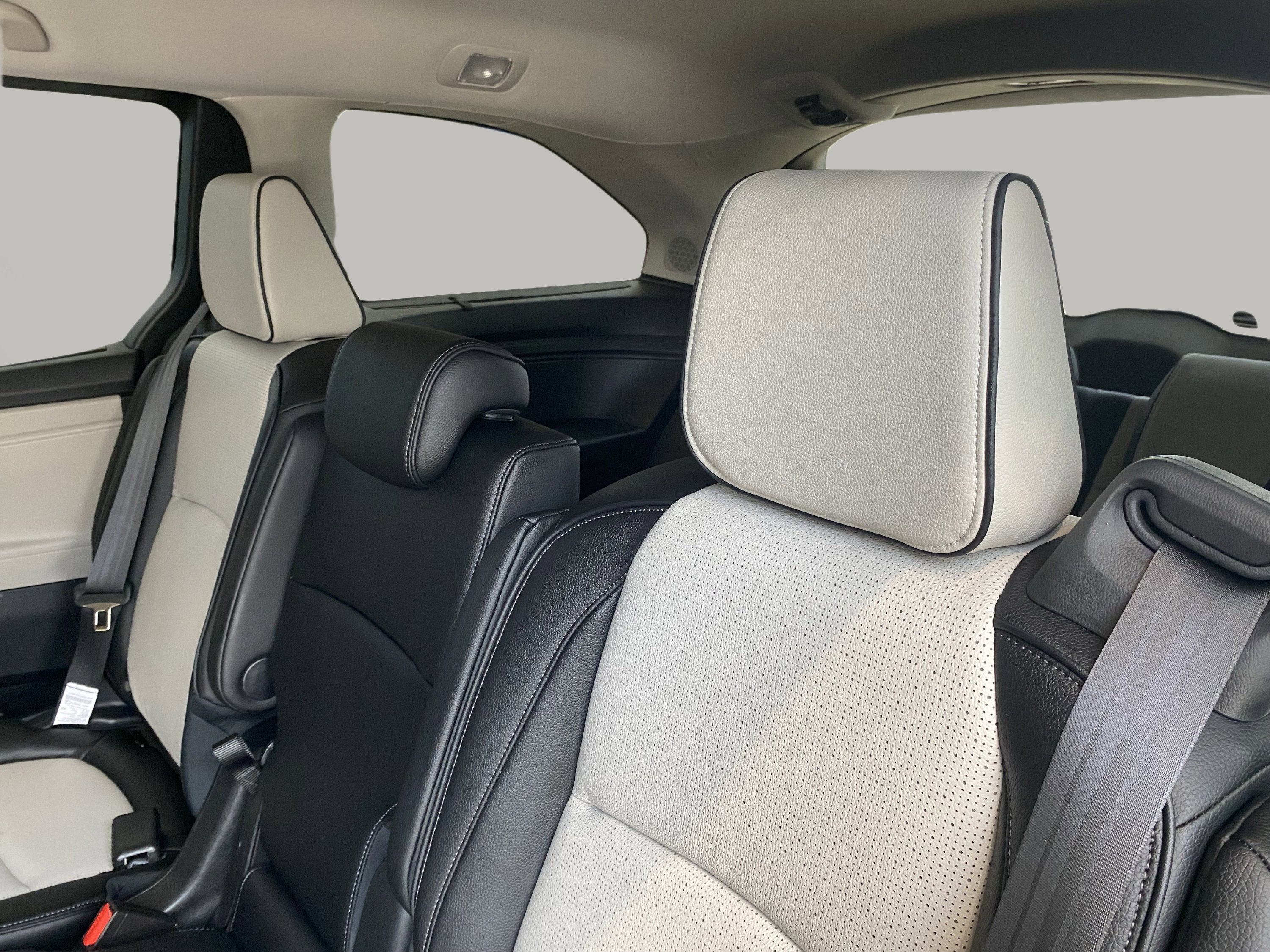 Used 2026 Honda Odyssey Elite image 15