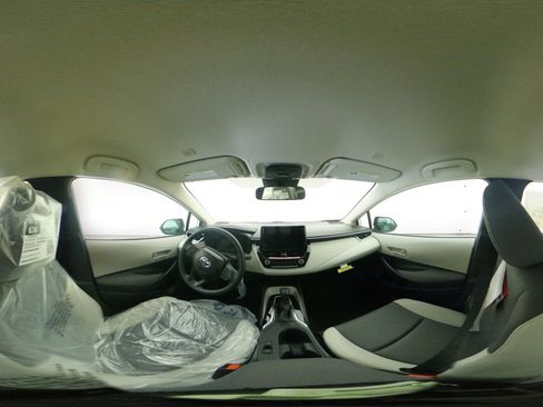 New 2026 Toyota Corolla LE image 33