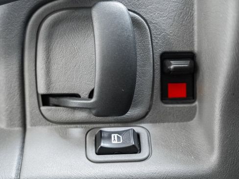 Used 2024 GMC Savana 2500 w/ Driver Convenience Package image 41