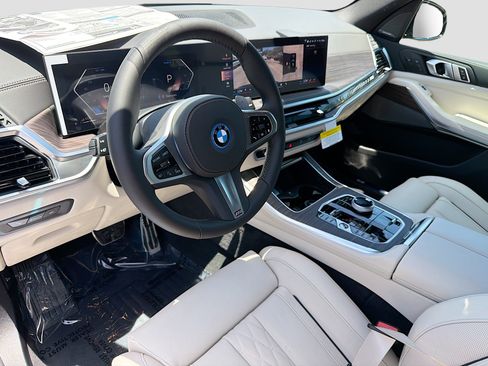 New 2026 BMW X5 xDrive50e w/ Executive Package AWD/4WD image 25