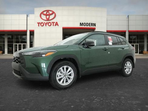 New 2026 Toyota Corolla Cross LE FWD image 19