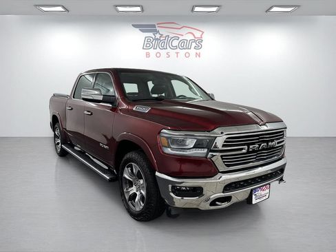 Used 2021 RAM 1500 Laramie AWD/4WD image 3