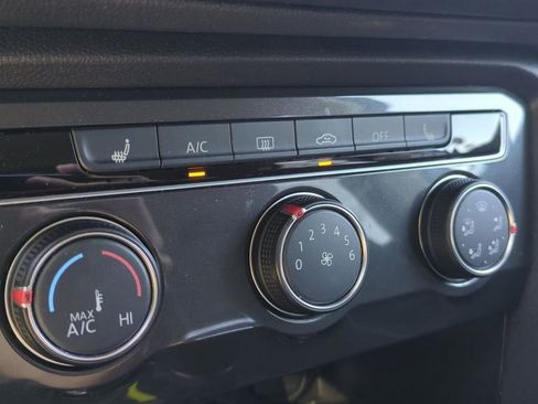 Certified 2024 Volkswagen Tiguan S FWD image 18
