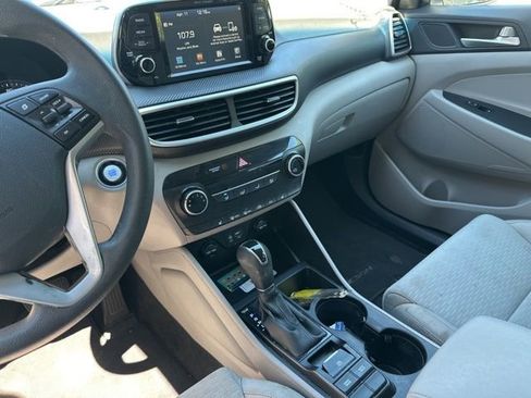 Used 2021 Hyundai Tucson Value FWD image 10