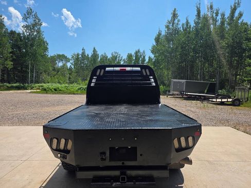 Used 2019 Ford F250 XL w/ Power Equipment Group AWD/4WD image 6
