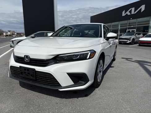 Used 2024 Honda Civic LX image 8