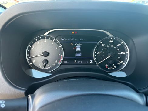 Used 2025 Nissan Frontier SV w/ Tow Package image 20