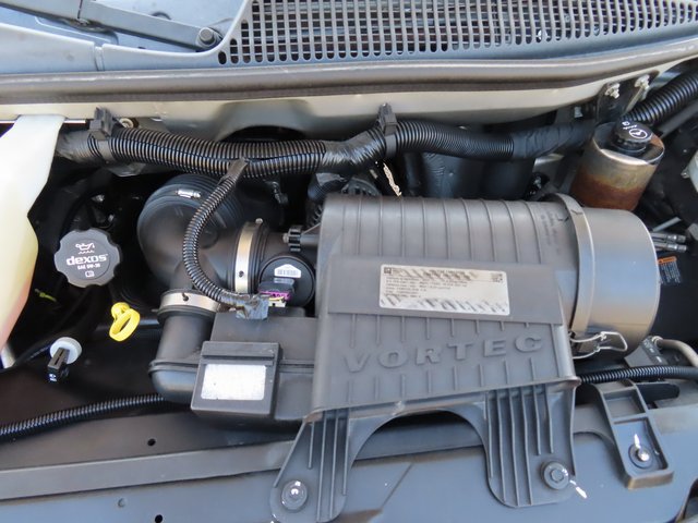Used 2015 Chevrolet Express 2500 RWD image 32