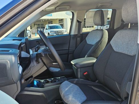 New 2026 Ford Maverick XLT w/ XLT Luxury Package image 4