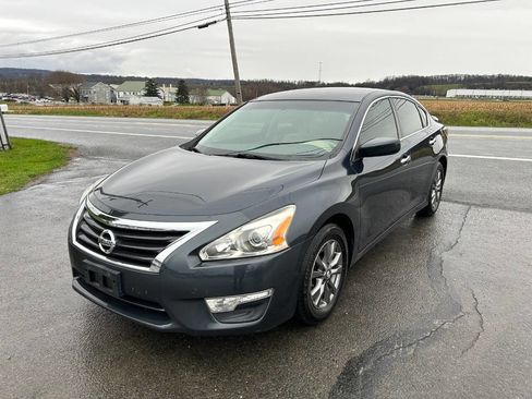 Used 2015 Nissan Altima 2.5 S w/ Special Edition Package image 5