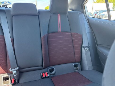 Used 2024 Toyota Corolla SE image 40