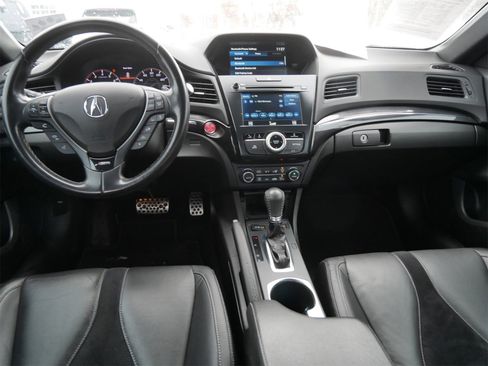 Used 2020 Acura ILX image 13