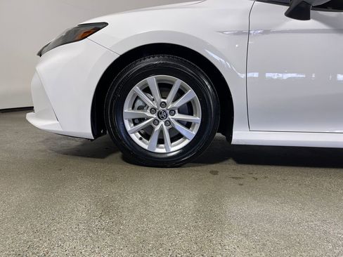 Certified 2025 Toyota Camry LE image 11