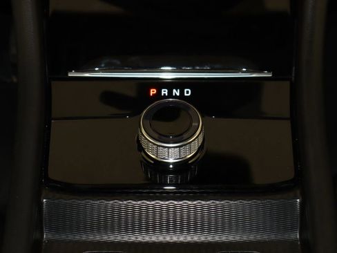 Used 2025 Jeep Grand Cherokee Altitude image 44