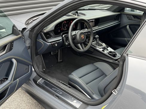 Used 2026 Porsche 911 GT3 image 27