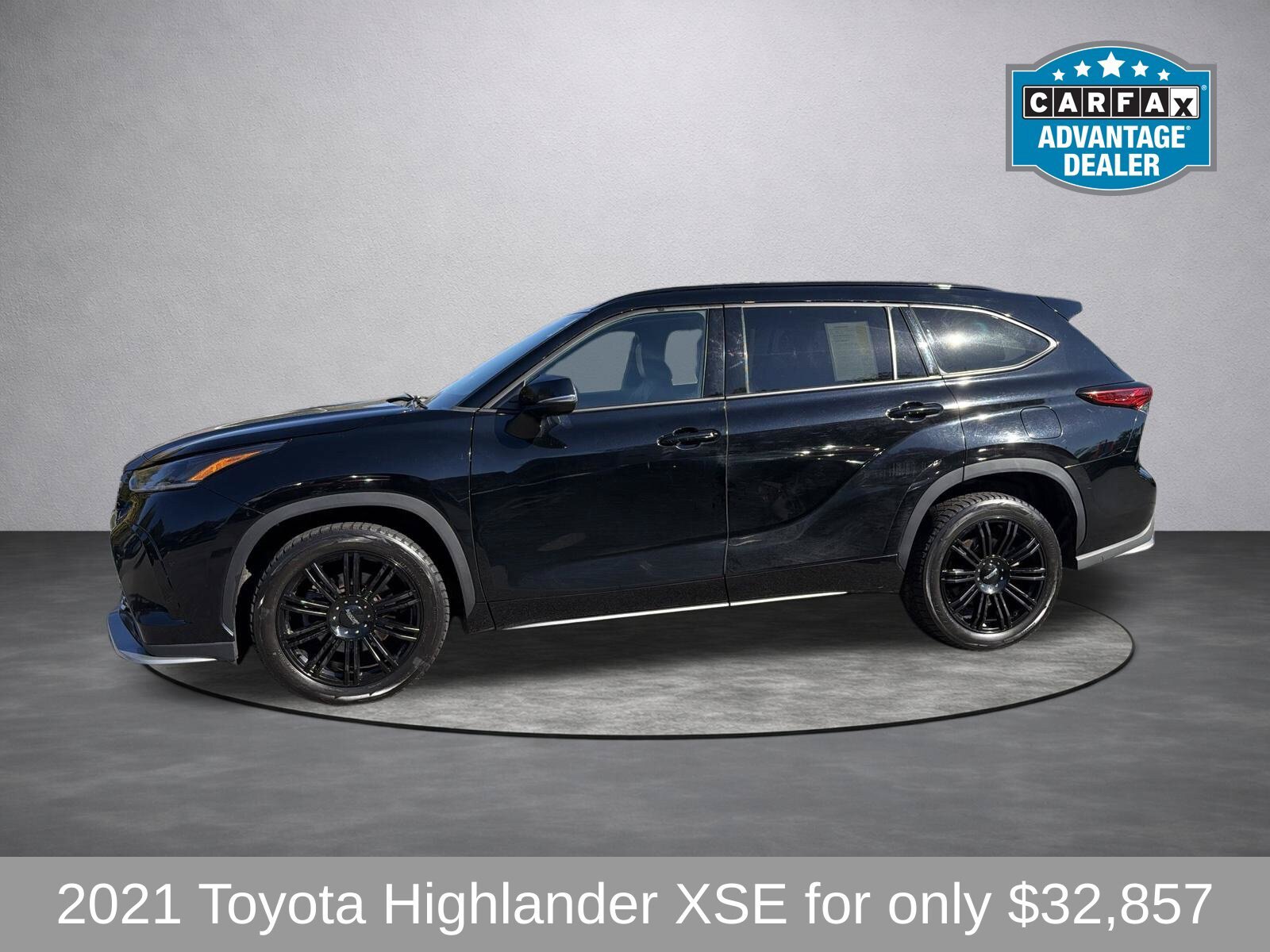 Used 2021 Toyota Highlander XSE AWD/4WD image 6
