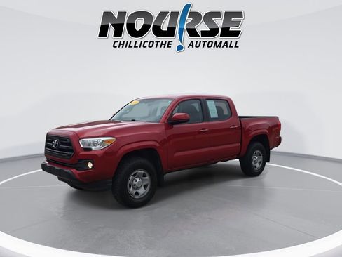 Used 2017 Toyota Tacoma SR w/ Tow Package AWD/4WD image 4