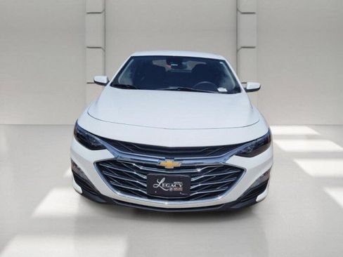 Used 2024 Chevrolet Malibu LT FWD image 2