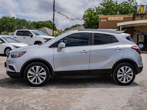Used 2018 Buick Encore Preferred FWD image 8
