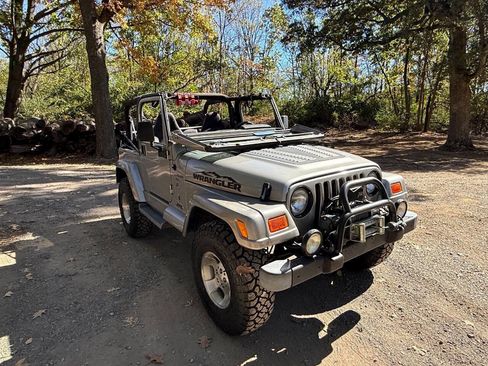Used 2001 Jeep Wrangler Sport image 60