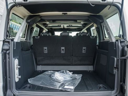 New 2026 Ford Bronco Badlands w/ Sasquatch Package AWD/4WD image 14