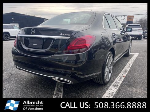 Used 2020 Mercedes-Benz C 300 4MATIC Sedan image 5
