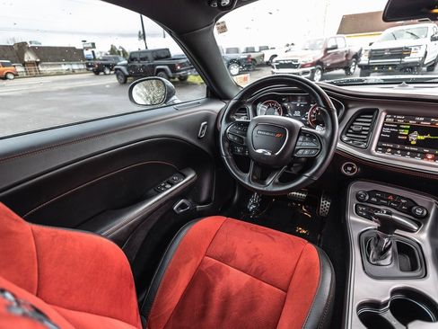 Used 2023 Dodge Challenger R/T Scat Pack w/ Plus Package image 27