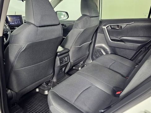 Used 2024 Toyota RAV4 LE image 27