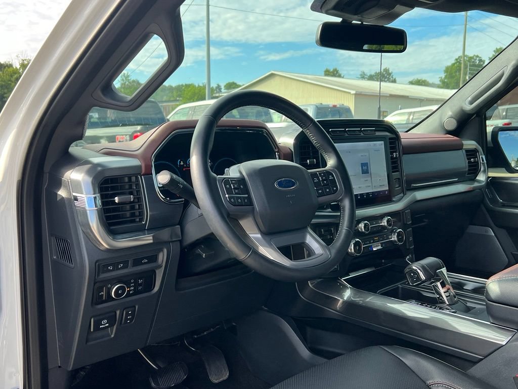 Used 2023 Ford F150 Lariat AWD/4WD image 12