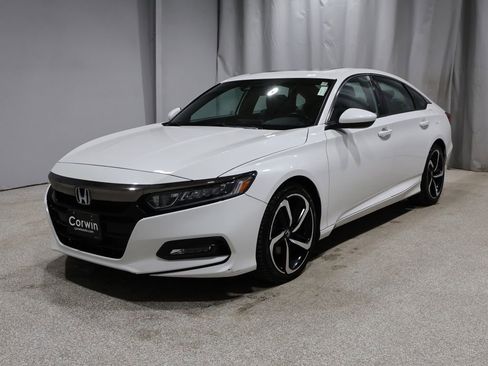 Used 2019 Honda Accord Sport image 7