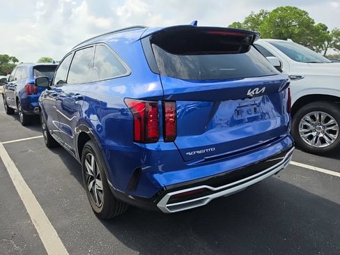Certified 2023 Kia Sorento EX FWD image 14