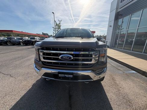 Used 2022 Ford F150 Lariat image 6