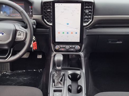 New 2025 Ford Ranger XLT w/ Equipment Group 301A High image 18