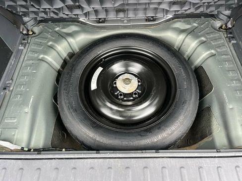 Used 2004 Honda Element EX image 36