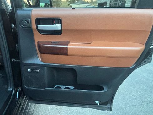 Used 2015 Toyota Sequoia Platinum image 14