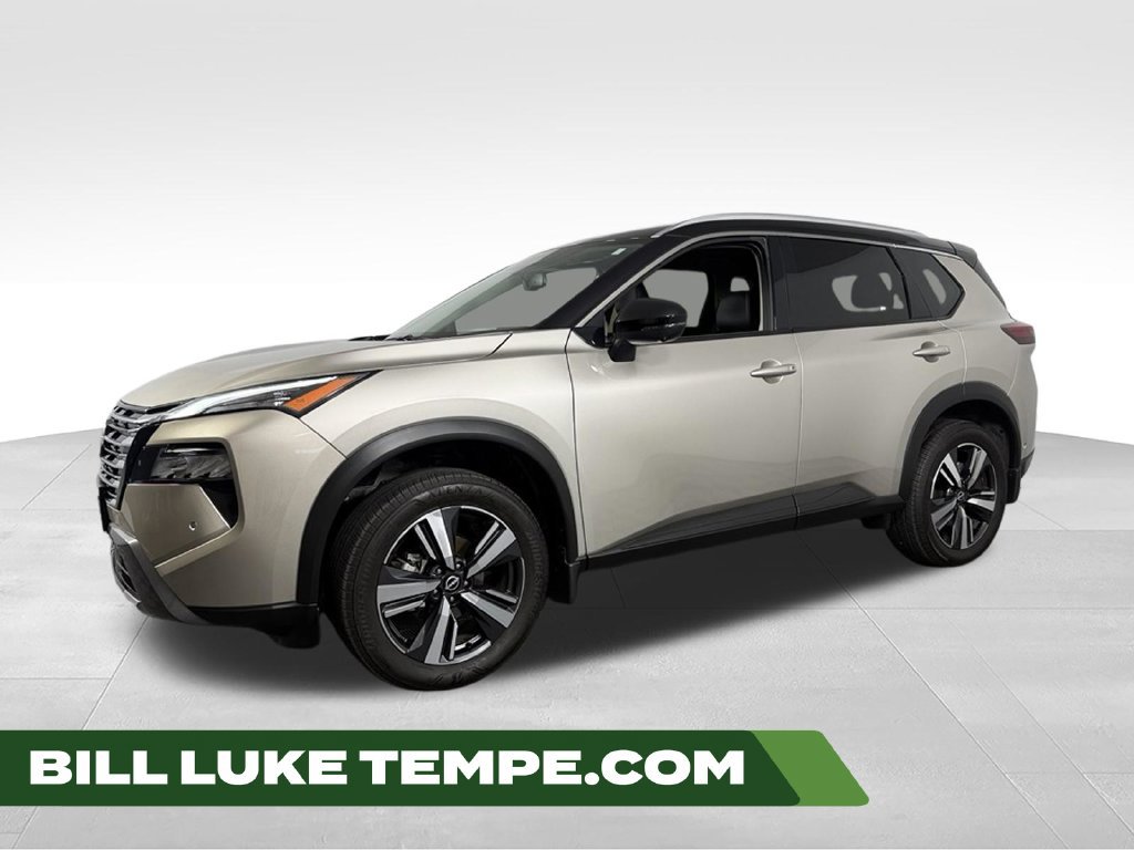 Used 2025 Nissan Rogue SL AWD/4WD image 1